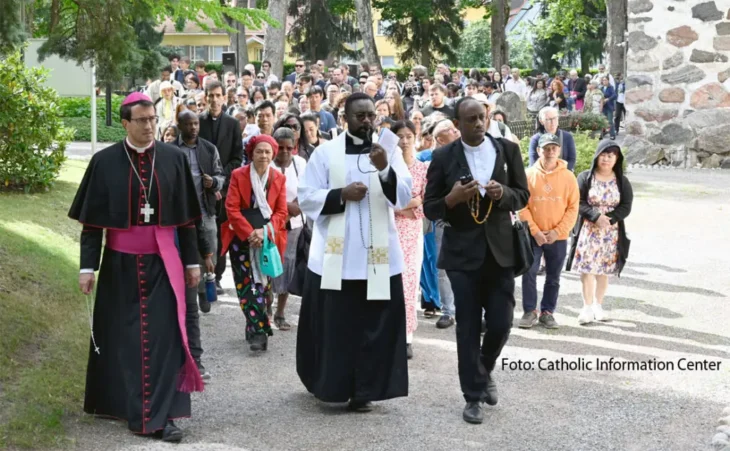 Prozession in Finnland.