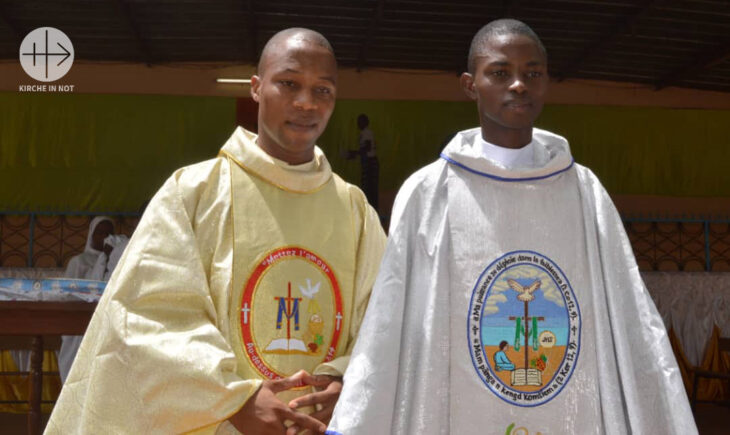 Burkina Faso Priester Seminaristen