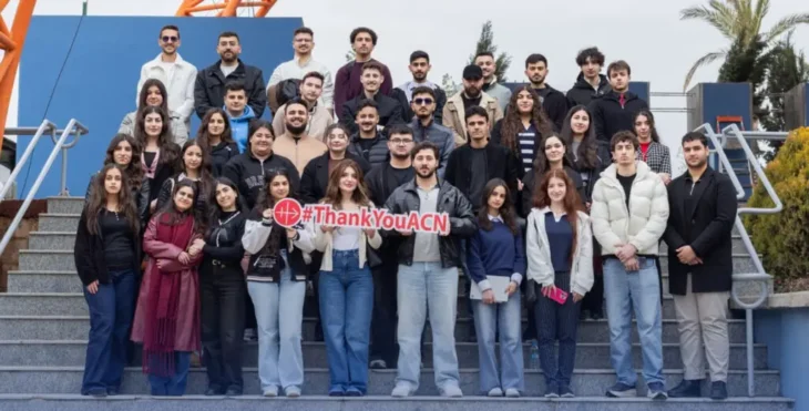Erbil Irak Studenten KIRCHE IN NOT